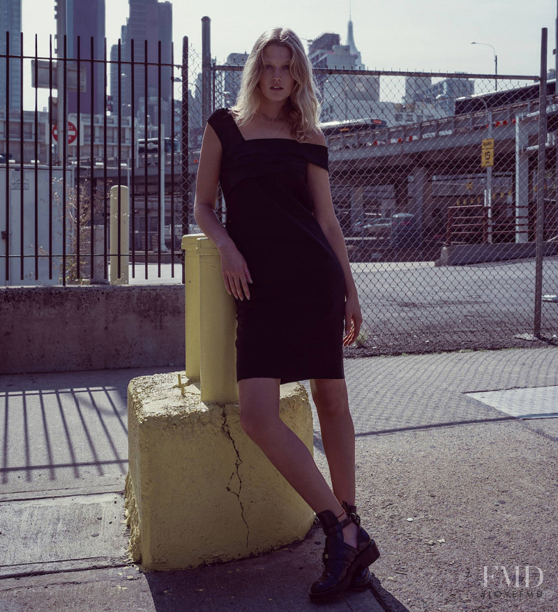 Toni Garrn featured in Top Ten, September 2019