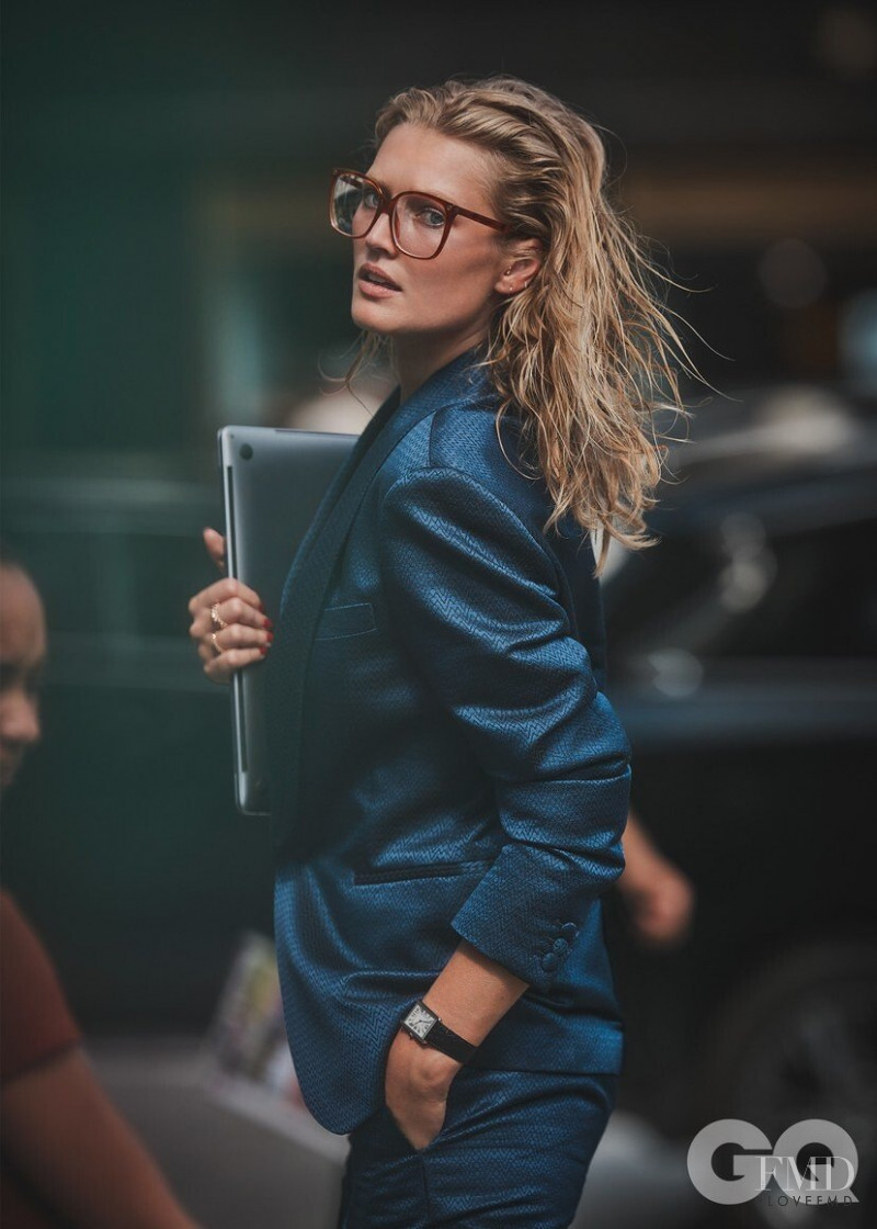 Toni Garrn featured in Toni Garrn, September 2019