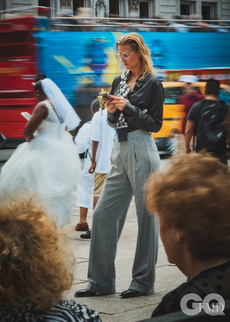 Toni Garrn featured in Toni Garrn, September 2019