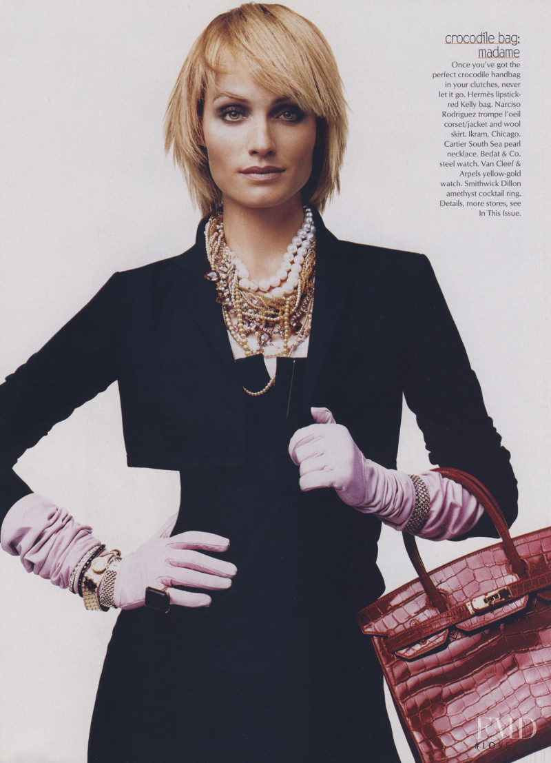 Amber Valletta featured in Friends for Life, August 2003