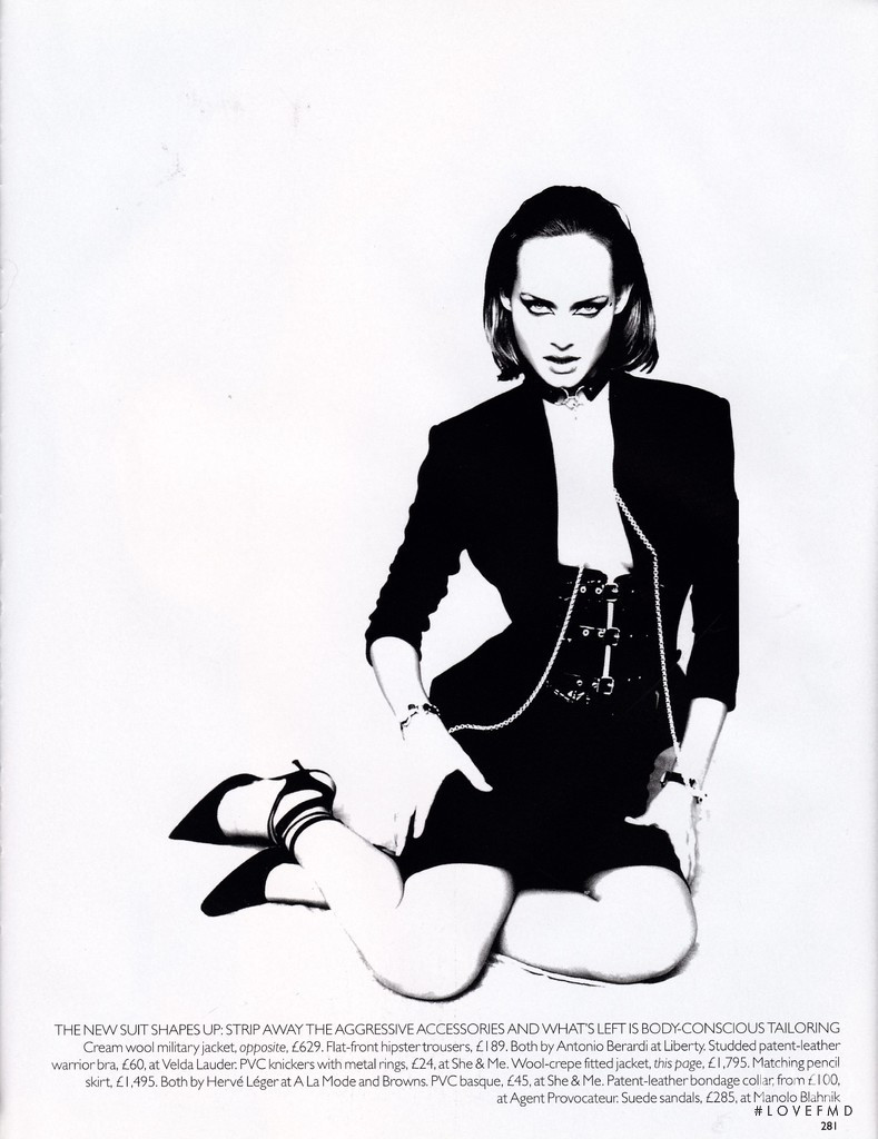 Amber Valletta featured in Shock treatment, September 1997