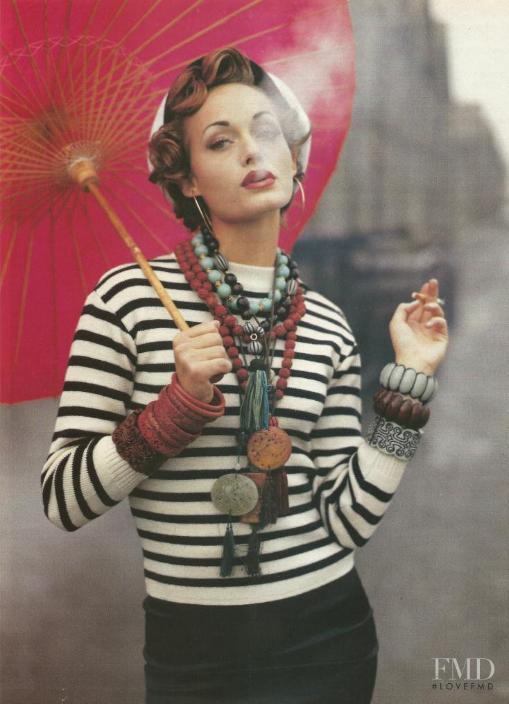 Amber Valletta featured in La Dame De Shanghai, November 1991