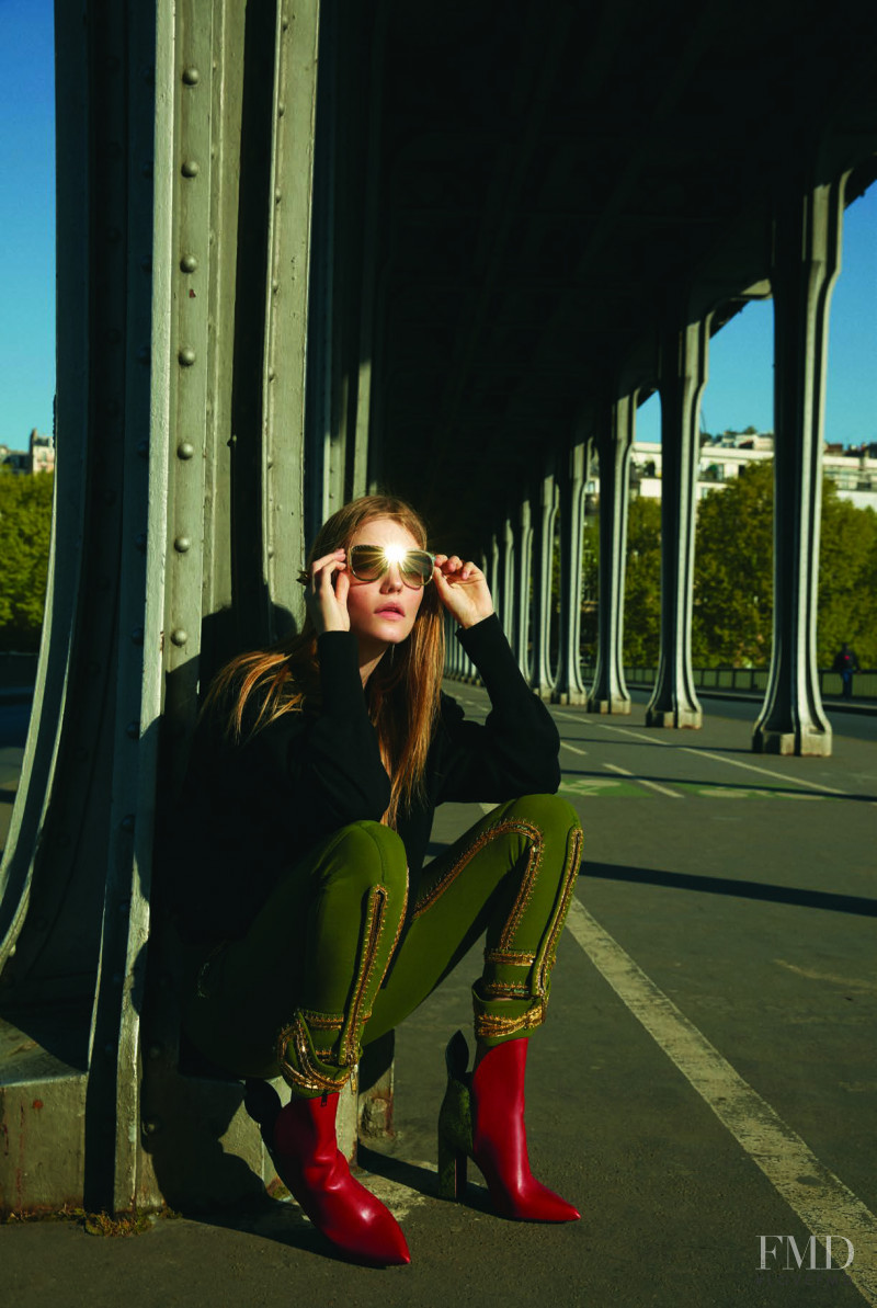 Roos Abels featured in Roos Ables, May 2017