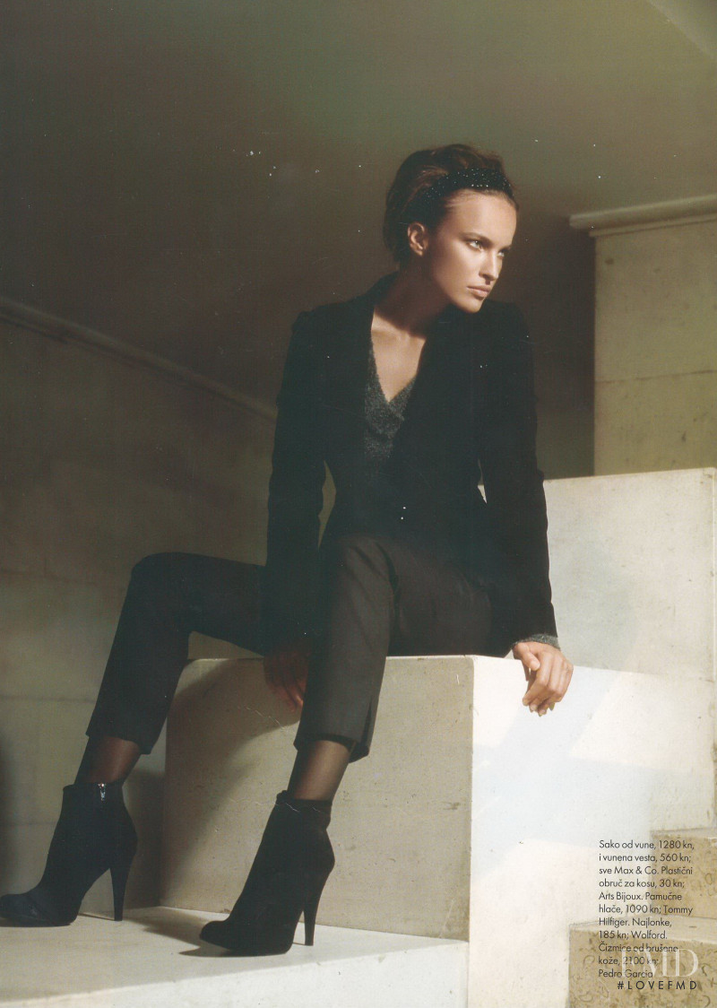 Ljupka Gojic featured in Neolook, November 2006