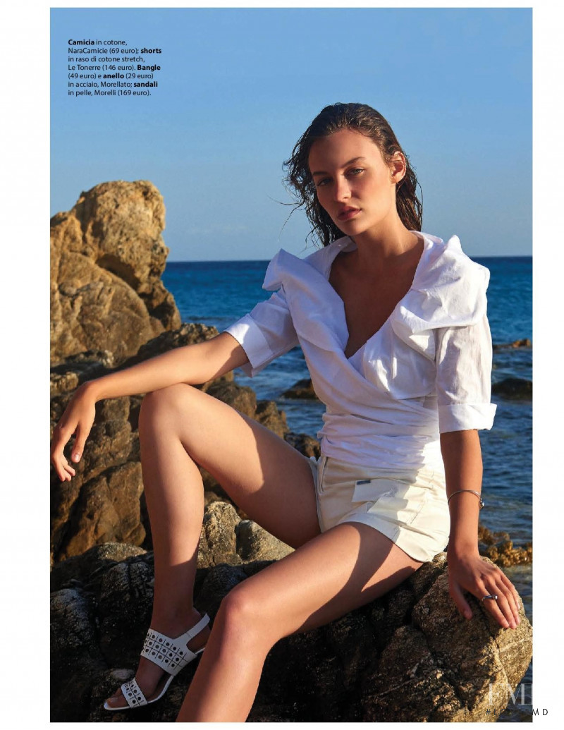 Lena Simonne featured in Summer Romance, August 2018