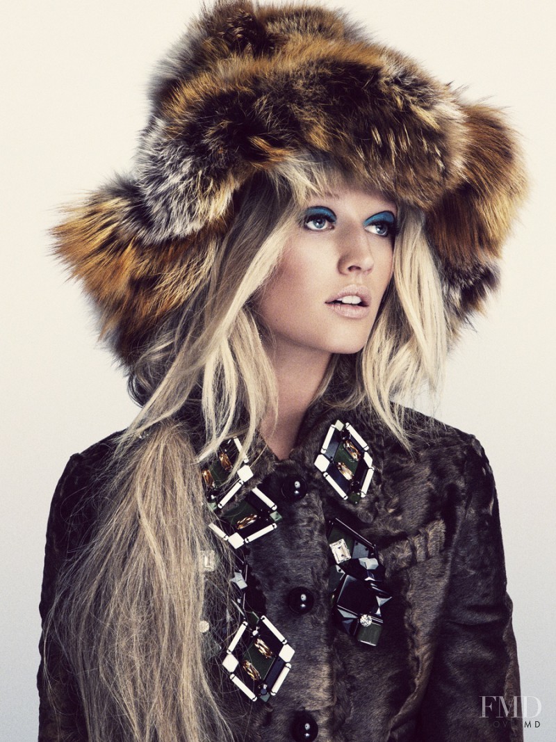 Toni Garrn featured in Toni\'s Tribe, December 2012