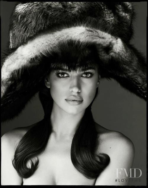 Irina Shayk featured in Revue de saison, September 2012