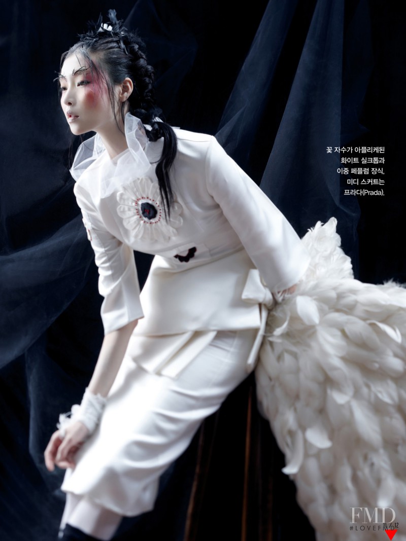 Sung Hee Kim featured in Noir & Blanc, January 2013