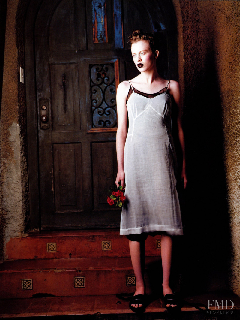 Karen Elson featured in Cuba-La Habana-1997, June 1997