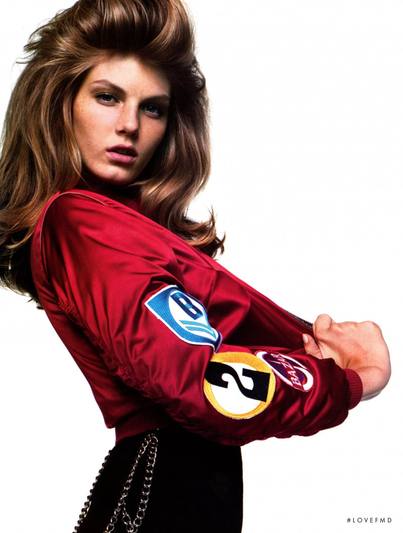 Angela Lindvall featured in Zip It, September 2002