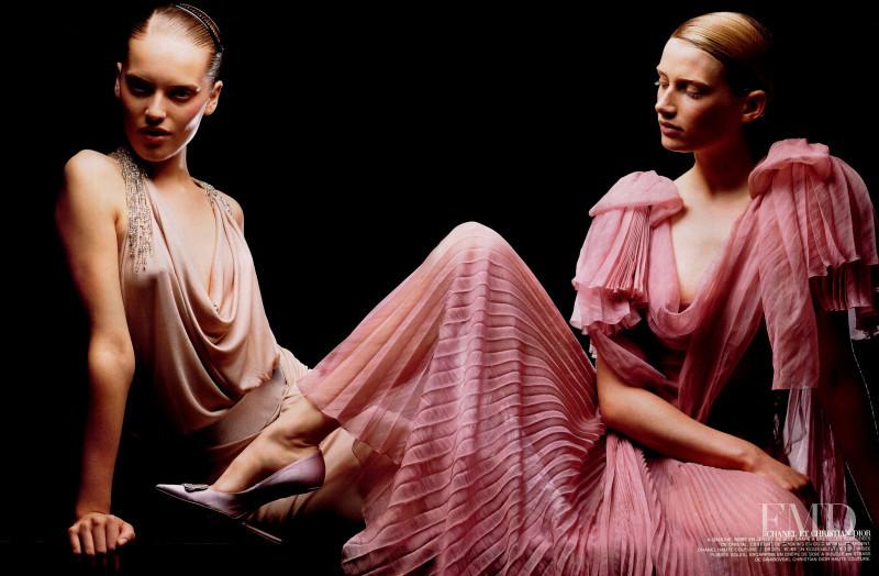 Vivien Solari featured in Couture Apparente, September 2000