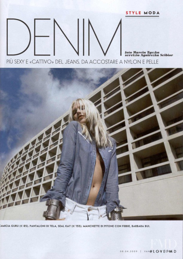 Britni Stanwood featured in Rockin\' Denim, April 2009