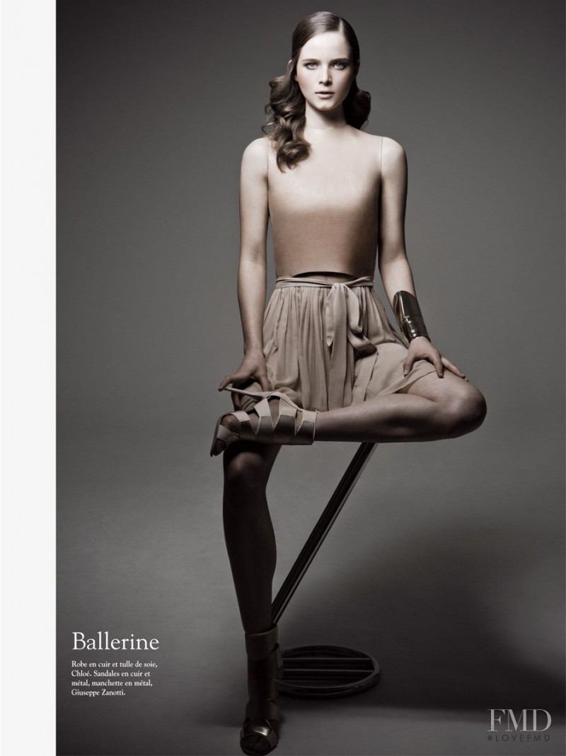 Anna de Rijk featured in Revue de Saison, March 2011