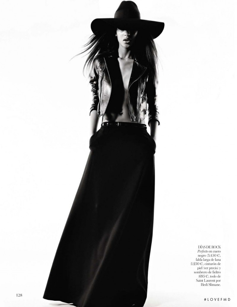 Jourdan Dunn featured in Otra Revolucion, February 2013