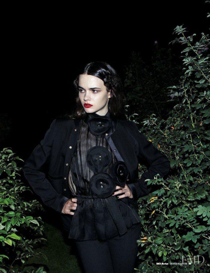 Andrea Ojdanic featured in Snowwhite, September 2012