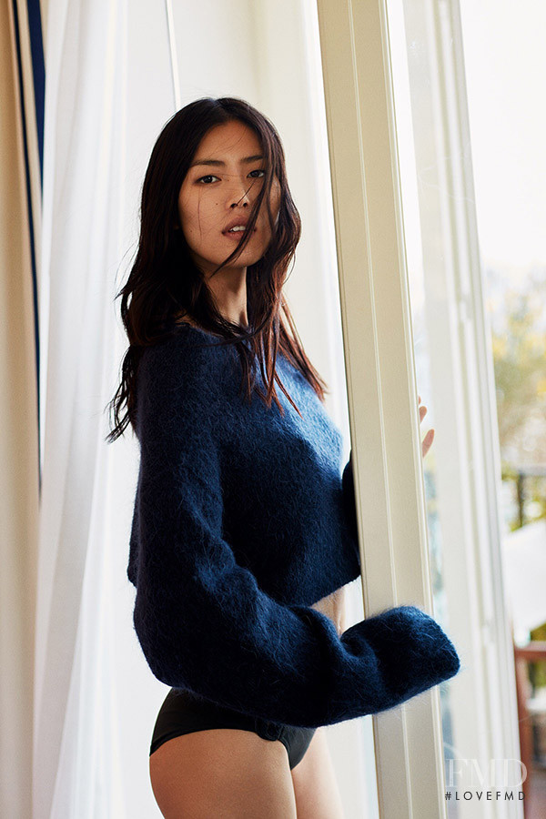 Liu Wen featured in Liu Wen, November 2016