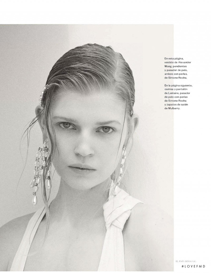 Ola Rudnicka featured in Exclusiva discresion, May 2018