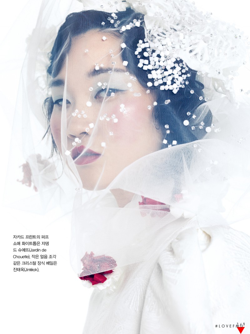Yoon Ju Jang featured in Plum Blossoms In The Snow, January 2013