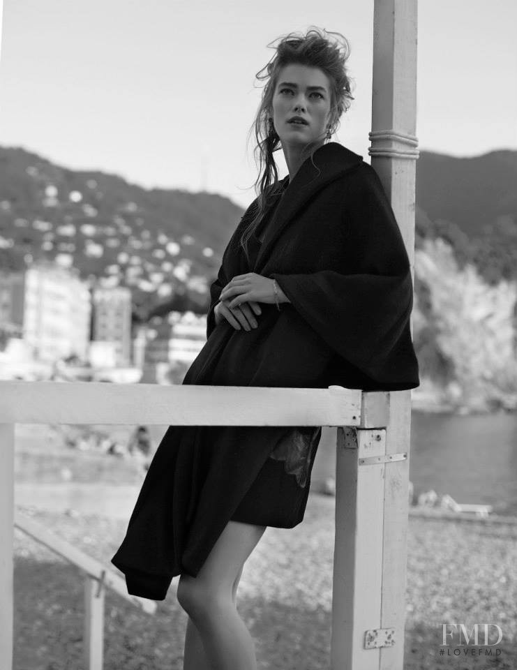 Mathilde Brandi featured in Orquidea Negra, December 2015
