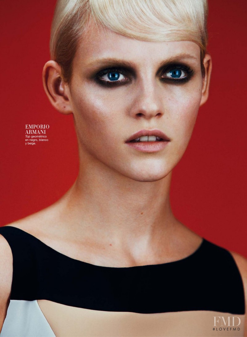 Ginta Lapina featured in Espíritu Geométrico, February 2013