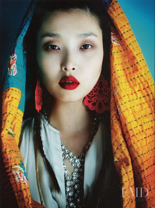 Sung Hee Kim featured in Pyjamas Viaggio in Oriente, September 2012