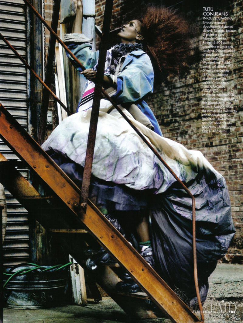 Liya Kebede featured in Liya Kebede, January 2010