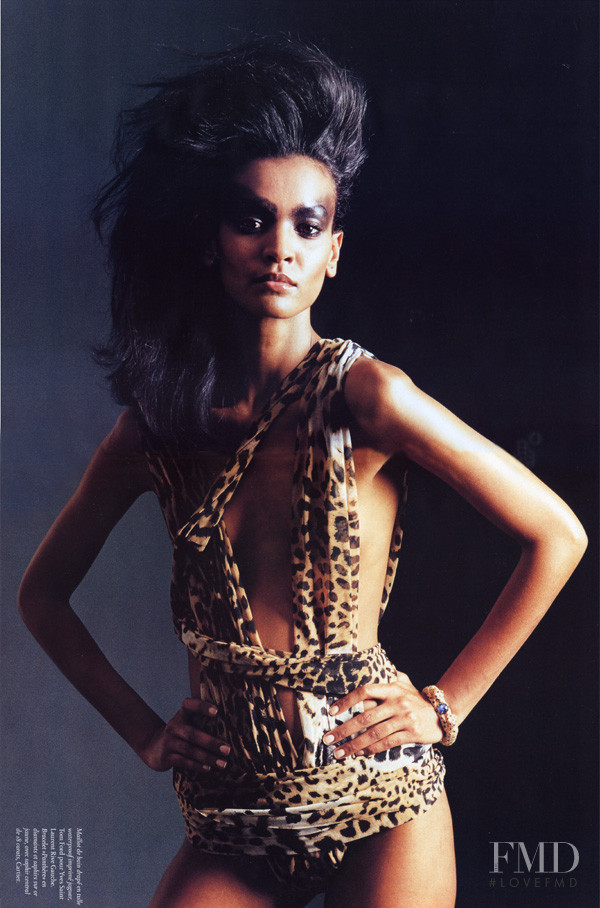 Liya Kebede featured in Je vais encore sortir ce soir, May 2002