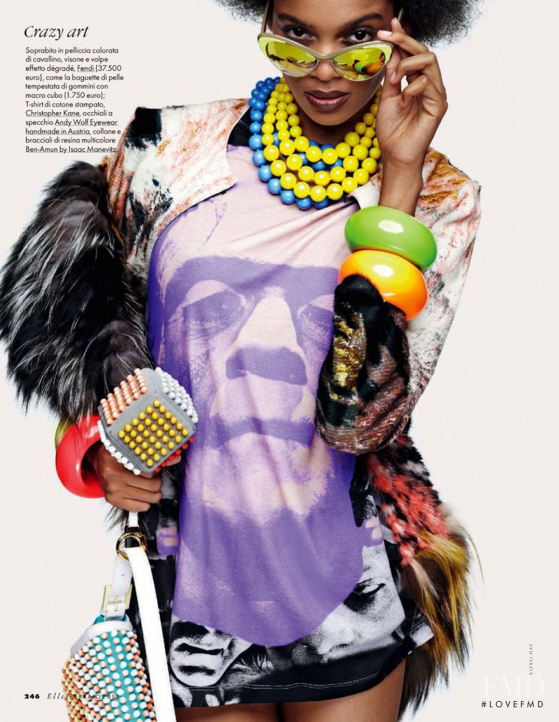 Roberta Narciso featured in Tendenze 2 Moda, February 2013