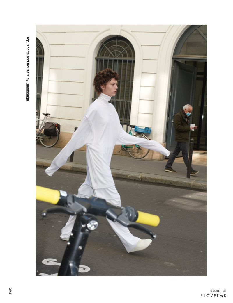 Alix Bouthors featured in Rue d\'Athènes, April 2021