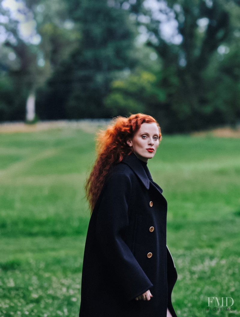 Karen Elson featured in Karen Elson, November 2021