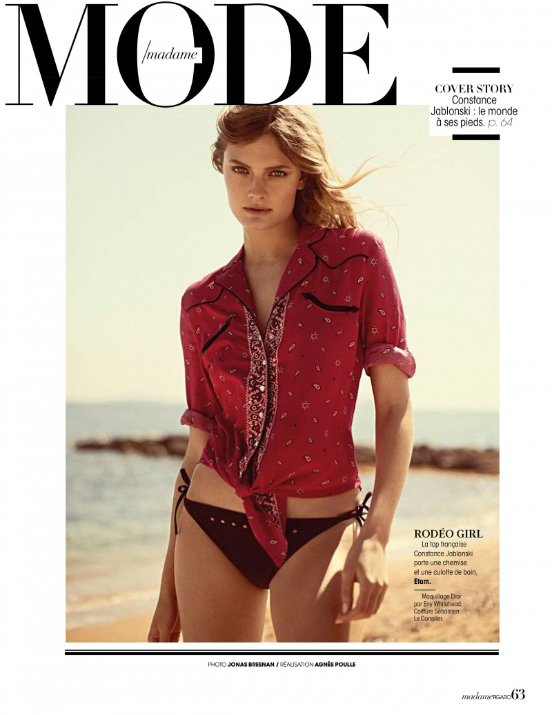 Constance Jablonski featured in Le Monde A Ses Pieds, July 2018