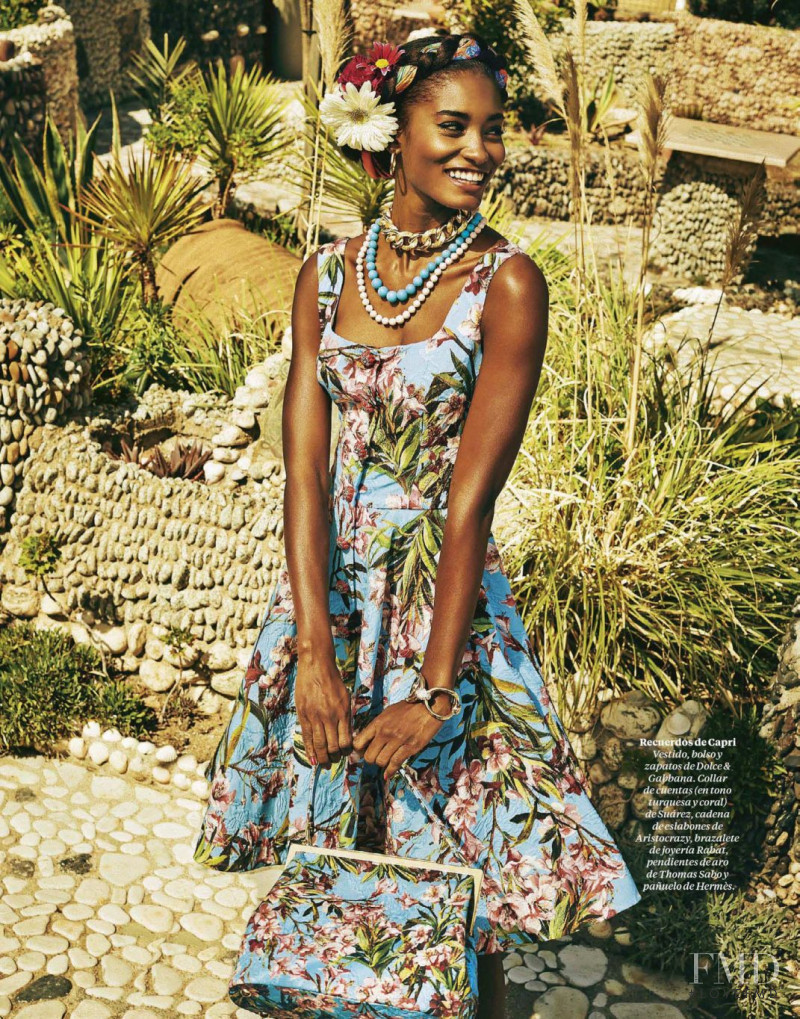 Melodie Monrose featured in El Color De La Jungla, June 2014