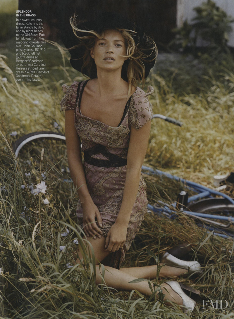 Kate Moss featured in The Prints of Tides, November 2006