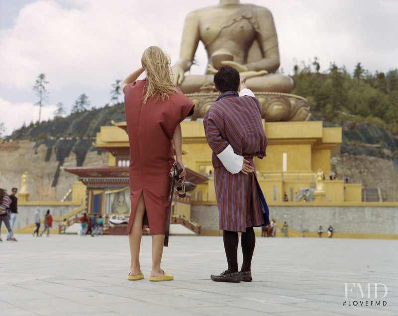 Anna Ewers featured in Anna Ewers, September 2018
