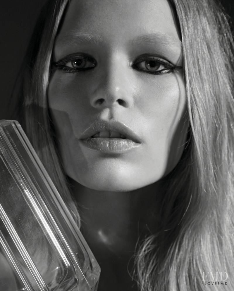 Anna Ewers featured in Anna, April 2017