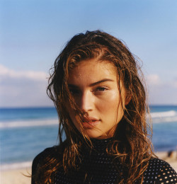 Daniela Lopez’s Guide To Summer Beach Style