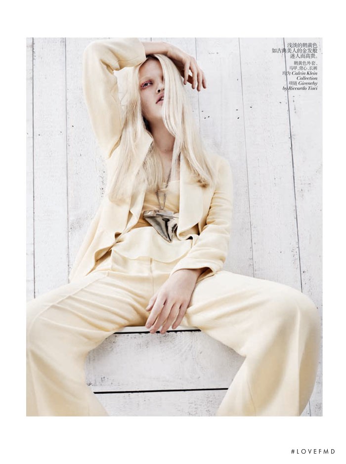 Daphne Groeneveld featured in Spring Breeze, February 2012