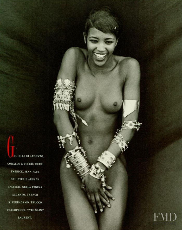 Naomi Campbell featured in Cosí Attuali, Cosí Femminile, July 1988