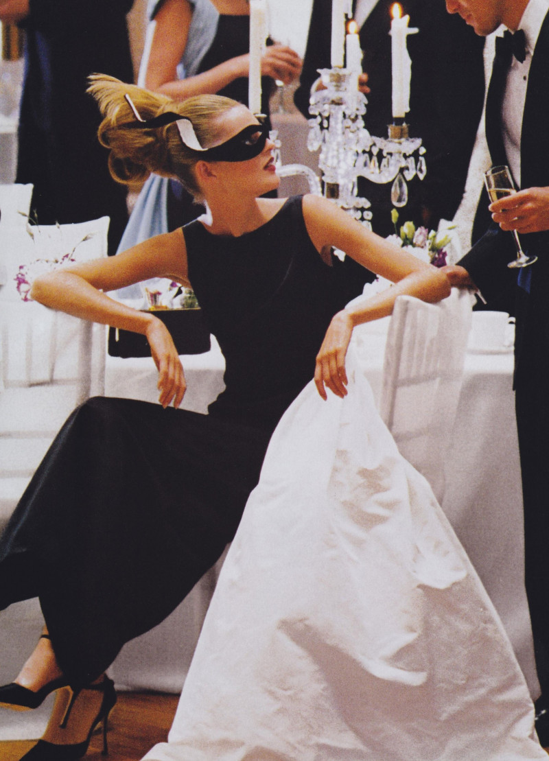 Carolyn Murphy featured in Having a Ball, December 1997