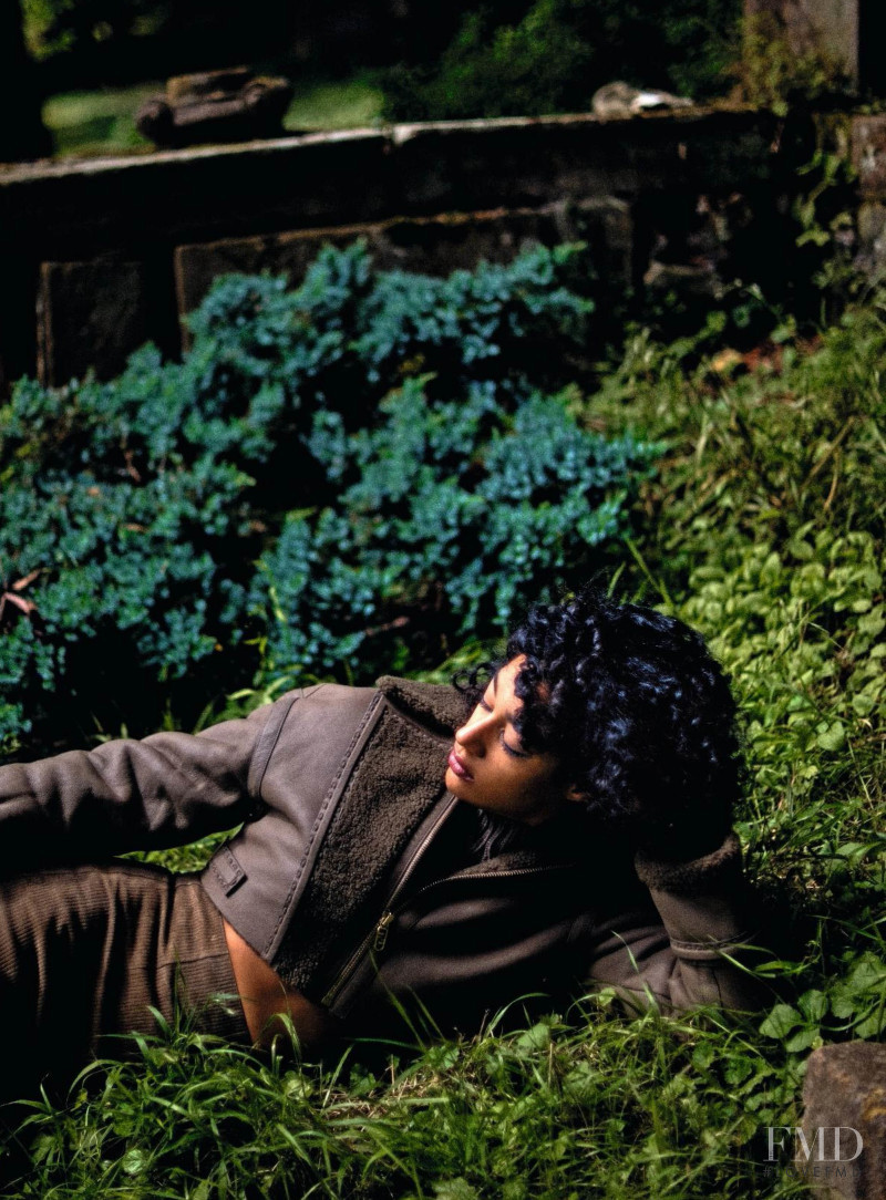 Damaris Goddrie featured in Neue Park Ordnung, October 2021