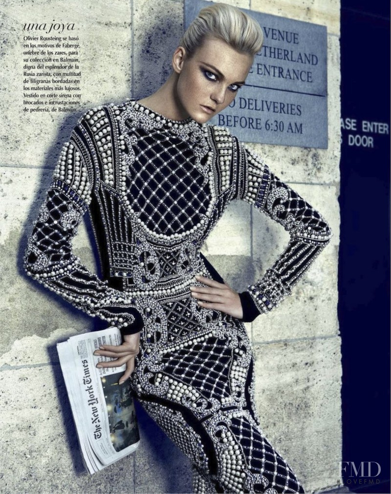 Caroline Trentini featured in Altos Vuelos, February 2013