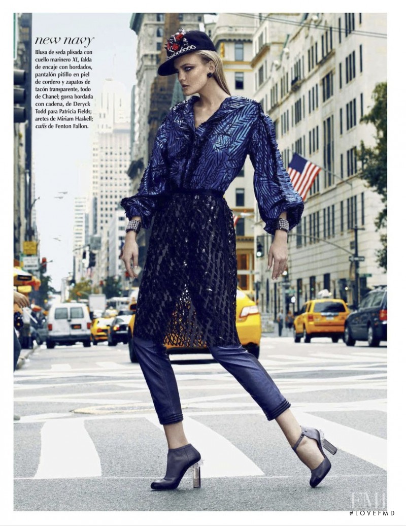 Caroline Trentini featured in Altos Vuelos, February 2013