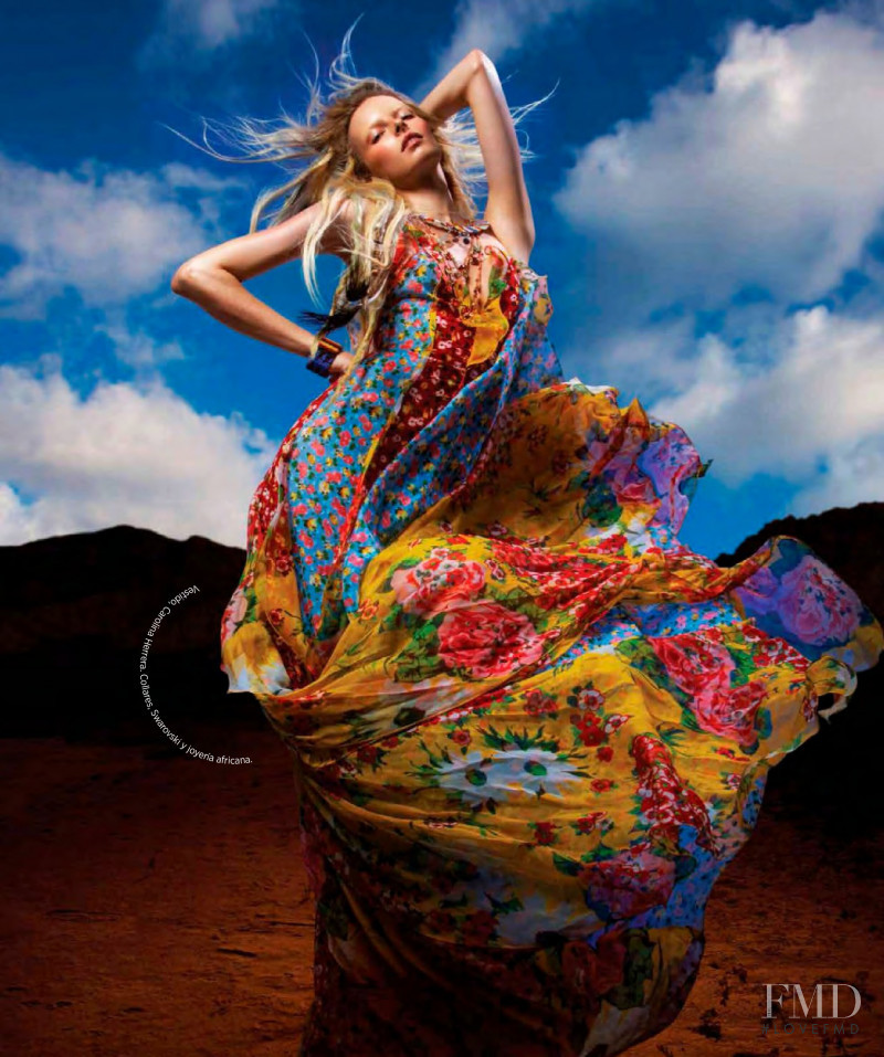 Elza Luijendijk Matiz featured in Desde El Centro De La Tierra, July 2019