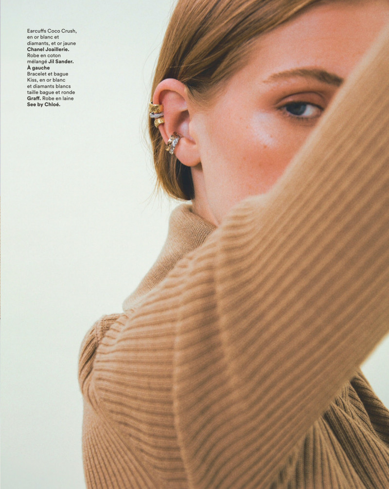 Liv Sillinger featured in Retour A La Ligne, September 2019