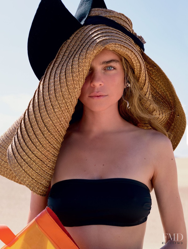 Kim Noorda featured in Orizzonte Deserto, June 2018