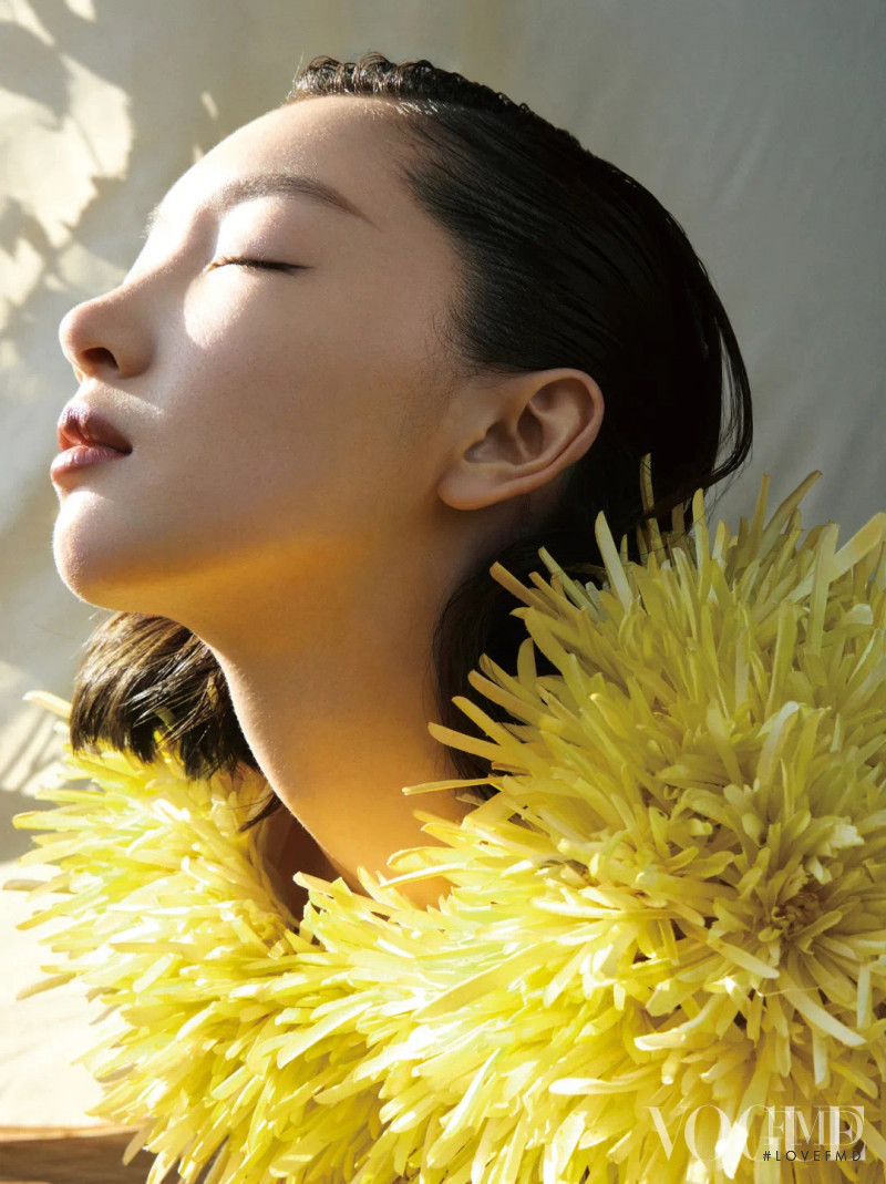 Zhou Dongyu, January 2022