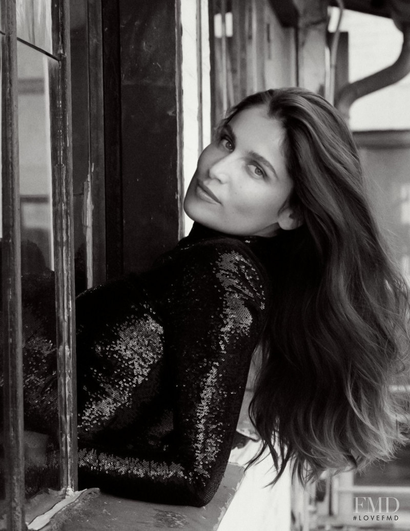 Laetitia Casta featured in Casta A L\'Etat Pur, December 2021