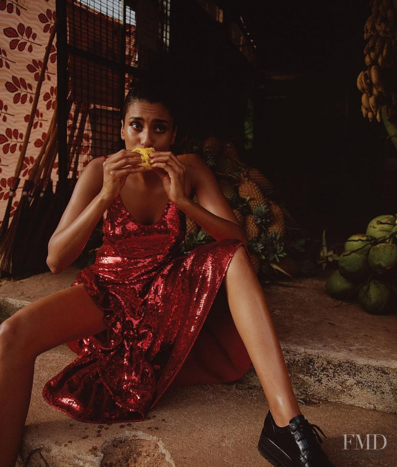 Imaan Hammam featured in Sunny Escapes, May 2022