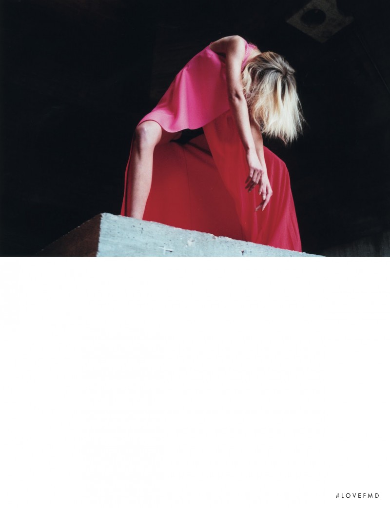 Sigrid Agren featured in The heavy-duty stuff of wind forces the moment to its degagé!, March 2013
