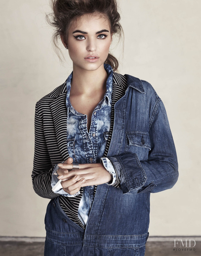 Robin Holzken featured in Robin Holzken, April 2015